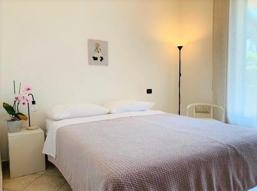Ferienwohnung Casa Ulivi Bianco Rivoltella del Garda